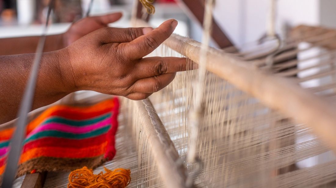 "Encontrar un lugar": Mujeres de las Yungas salteña expusieron productos en el Mercado Artesanal