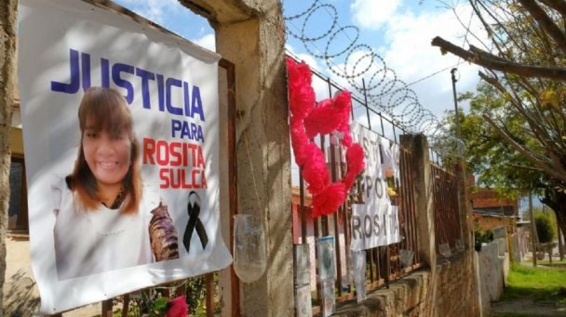 Determinaron que la docente Rosa Sulca, fue asesinada a puñaladas en su cama
