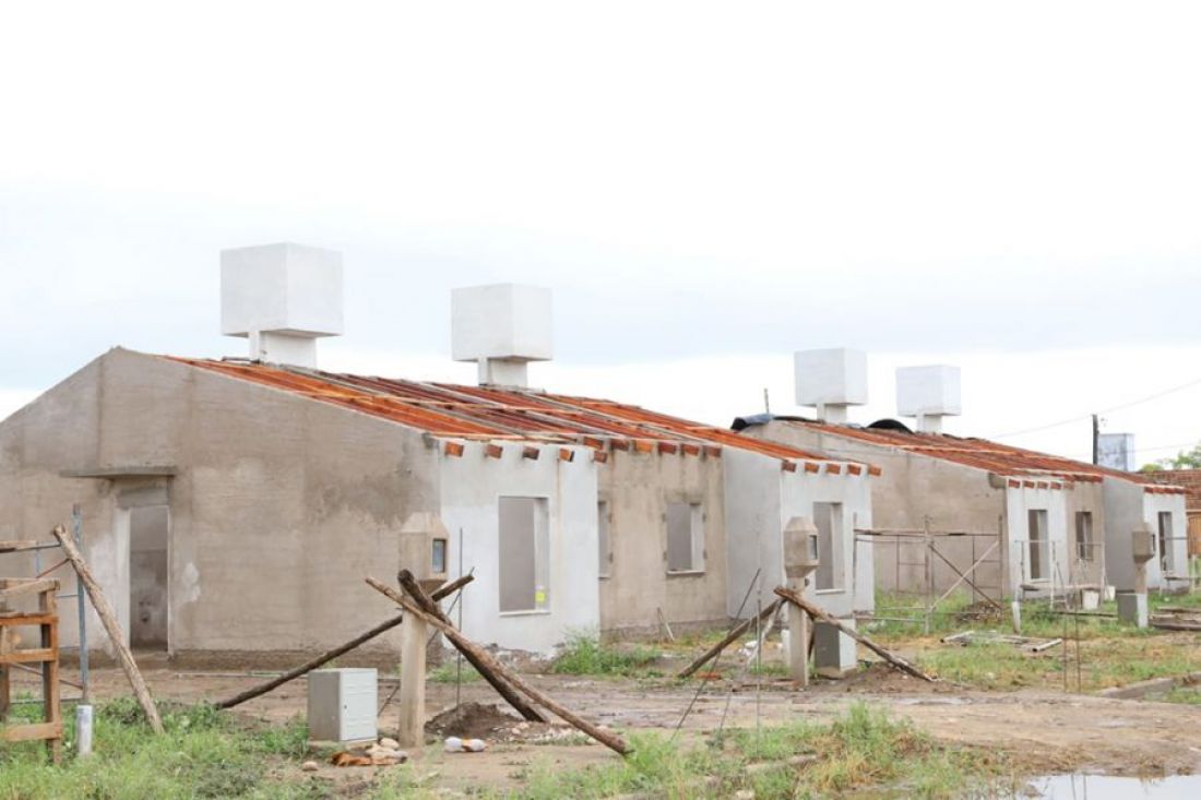 Orán: construyen 100 viviendas y ejecutan obras de infraestructura para 680 familias