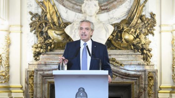 "Queda expuesto el modo en que las corporaciones operan sobre funcionarios, jueces y fiscales", advirtió Alberto Fernández