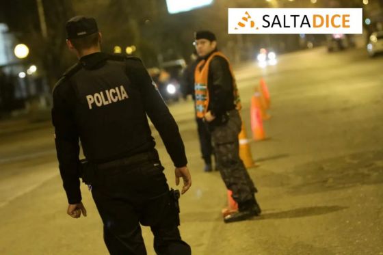 Detuvieron a una pareja luego de reaccionar de manera violenta contra la policía