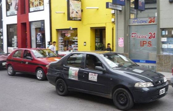 Nuevo aumento de tarifas para taxis y remises