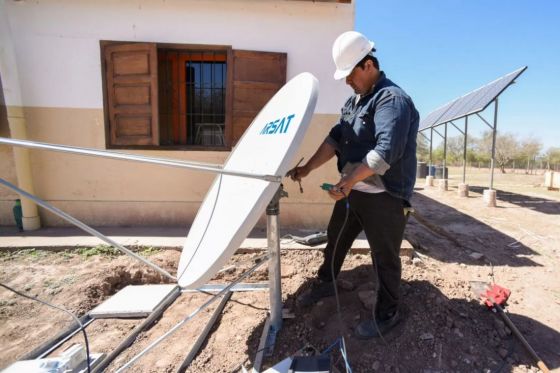 Con fondos nacionales, Arsat provee internet satelital a pueblos salteños