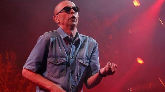 El Indio Solari apareció, y brindó apoyo al kirchnerismo
