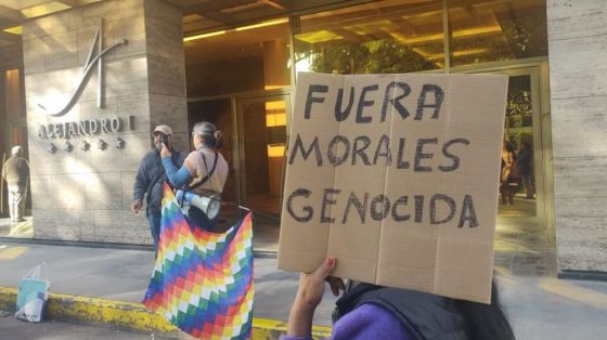 Morales fue escrachado en su paso por Salta