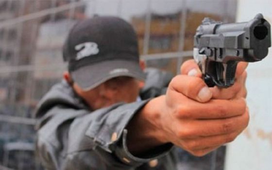 Detuvieron a dos hombres implicados en un robo millonario con armas de fuego