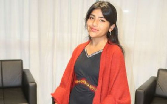 Fiesta Nacional de los Estudiantes:  "Soy una joven indígena de piel marrón"