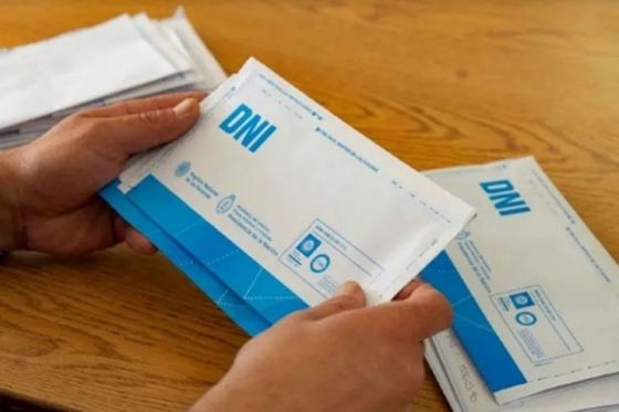 A no olvidarse este domingo: 5400 DNI esperan en el Registro Civil para ser retirados