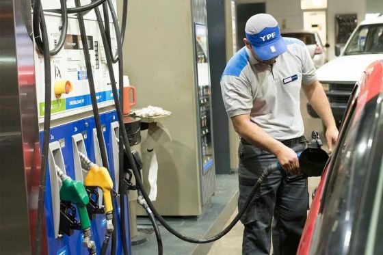La motosierra sobre el pueblo: ¿Cuánto cuestan los combustibles en Salta?