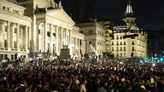 Presentaron una demanda ante la Corte Suprema para pedir la nulidad del DNU