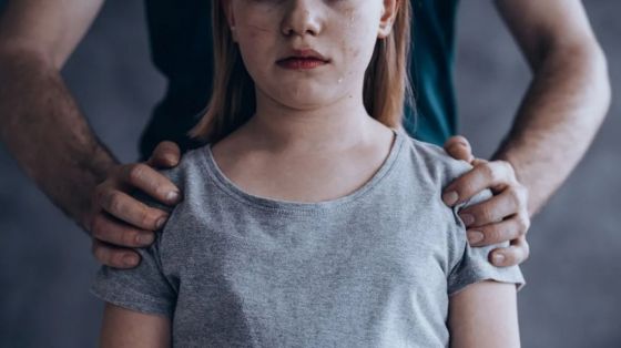 Imputaron a un hombre por abusar sexualmente de una niña en la vía pública