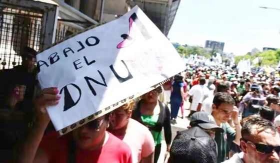 Las principales medidas que impactarán en tu bolsillo en 2024 por la Ley ómnibus y DNU de Javier Milei