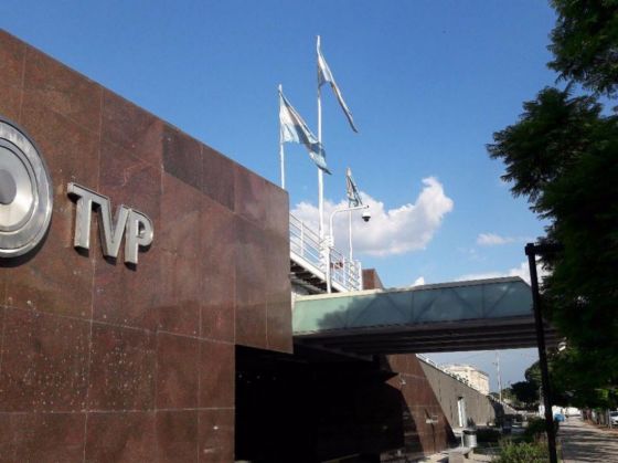 Milei interviene los medios públicos a través de un decreto