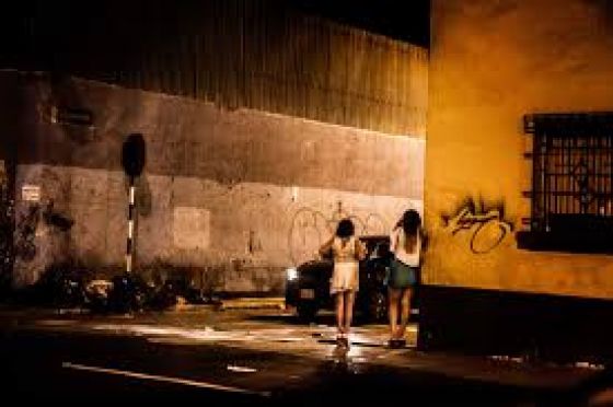 Barrio Ceferino: una mujer está desparecida y para la policia "la prostitución es necesaria"