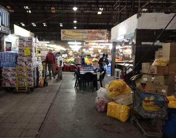 El hambre hace estragos: en el Cofruthos una niña robó arroz a pedido de su padre