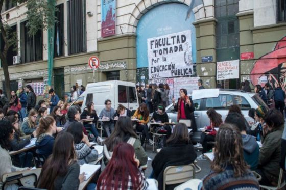 Estudiantes en lucha: Más de 20 universidades tomadas o con vigilias en rechazo al veto de Javier Milei