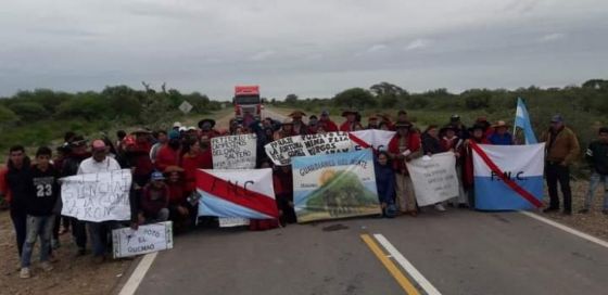 Los campesinos del chaco salteño cortaron la Ruta 81 ante la falta de respuestas del gobierno