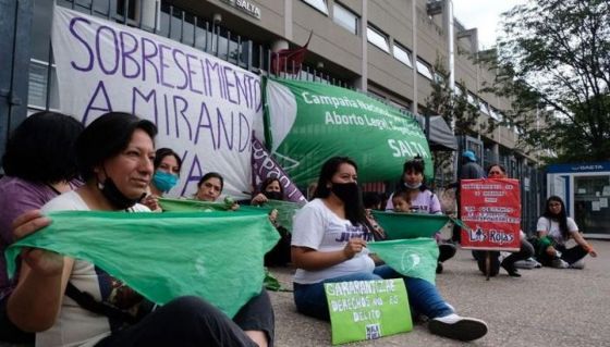 Manifestación en apoyo a Miranda Ruiz ayer en Ciudad Judicial