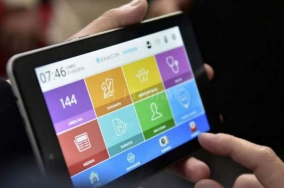 "Conectando con vos" entrega tablets gratis a jubilados, monotributistas y beneficiarios de asignaciones ¿Cómo puedo acceder?