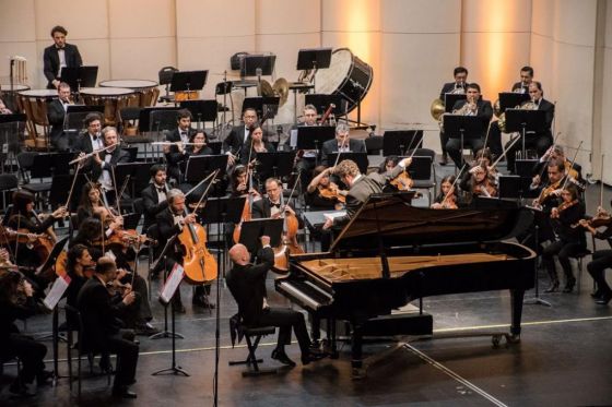 Para Sabrina Sansone un músico, con un sueldo fijo "se va haciendo menos artista y se hace un empleado estatal"