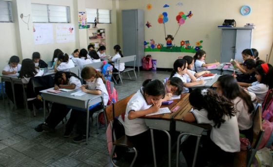 ANSES paga este mes la ayuda escolar anual ¿Cómo puedo cobrarla?