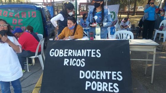 Los autoconvocados definen si aceptan la última propuesta del gobierno, SITEPSA ya levantó el paro