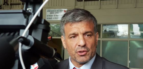 También renunció a su cargo el Ministro de la Corte Horacio Aguilar