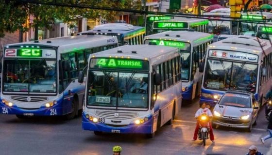 Cómo será el transporte público el sábado 30 de abril y domingo 1 de mayo