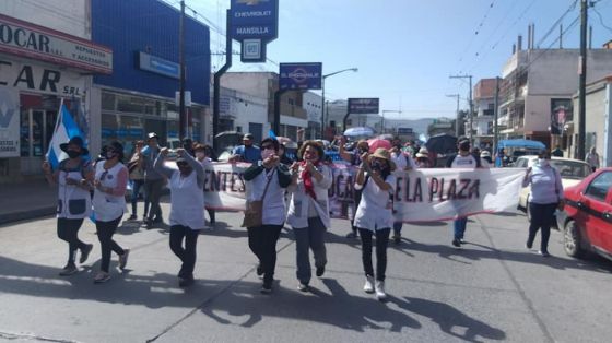 Los docentes autoconvocados resolvieron suspender el paro