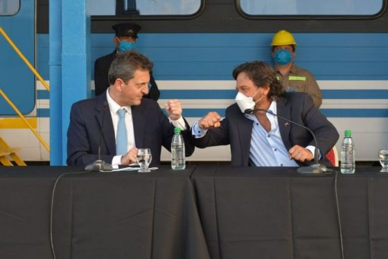 "No hay salvadores pero sí dirigentes con capacidad para cambiar la realidad", Sáenz apoyó la designación de Massa