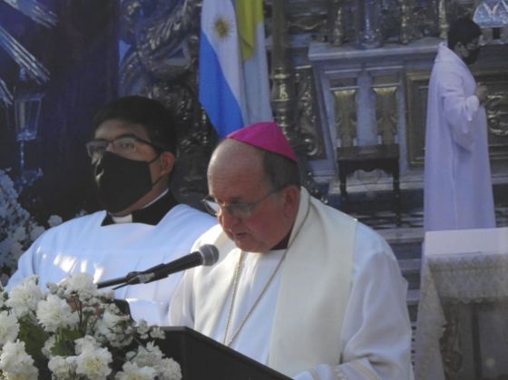 El arzobispo de Salta pidió "reabrir el debate" por la Ley de Interrupción Voluntaria del Embarazo