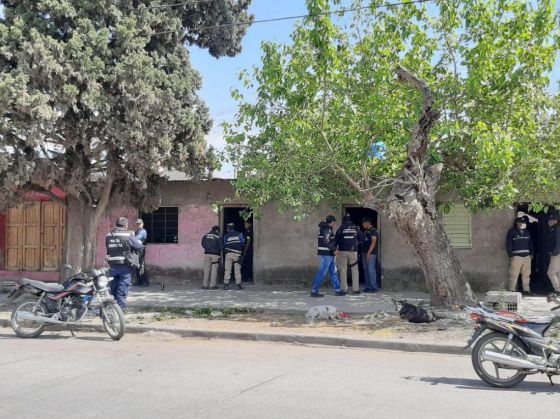 Rescatan a mujeres obligadas a prostituirse en una casa donde prevenían la trata de personas