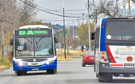 El servicio de colectivos para este viernes 7 y lunes 10 tendrá modificaciones