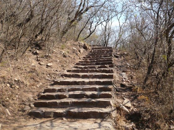 Una joven fue abusada sexualmente en el Cerro San Bernardo cuando realizaba ejercicios